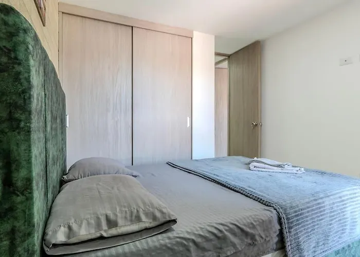 Apartamento En Laureles 2Br Con Rooftop Y Piscina 702
